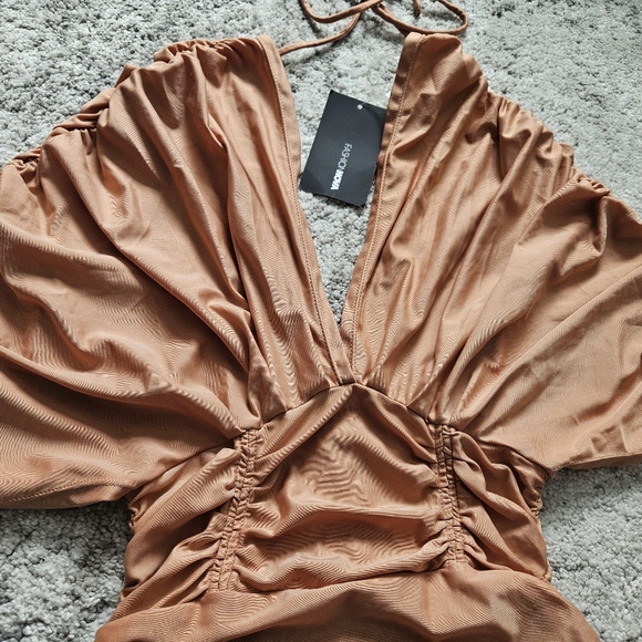 Fashion Nova ruched dress NWT - Picture 9 of 16